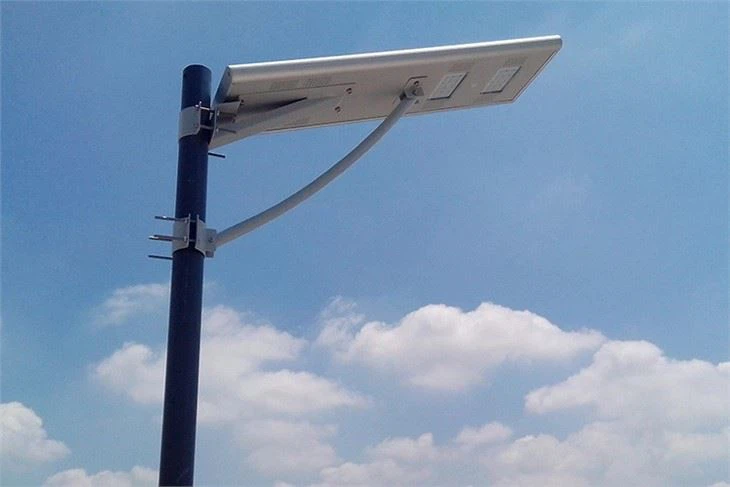 Semi Integrated Solar Street Light