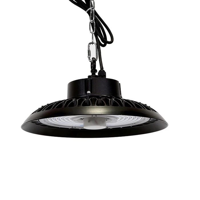 LED High Bay valgusti alumiiniumist helkuriga